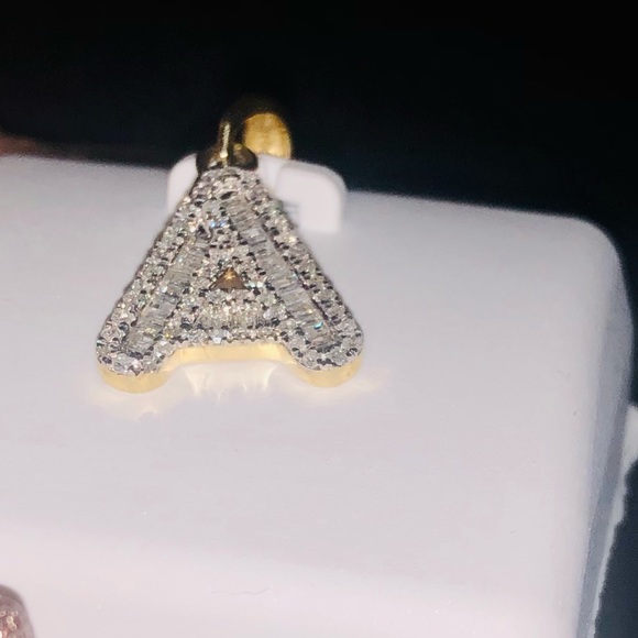 10k solid gold SI Certified Diamond A Initial pendant NOT plated, free appraisal - Picture 7 of 11